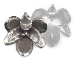 Thai Hill Tribe Silver Flower Pendant BST765M